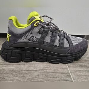 Versace Men's Trigreca Gray and Yellow Sneakers